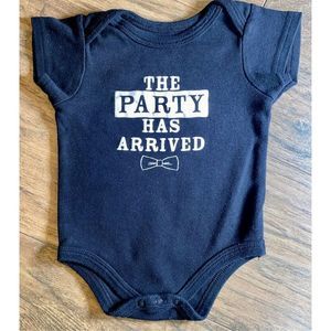 Infant Baby Little Treasures Tuxedo Style Body Suit One Piece 6-9 Months